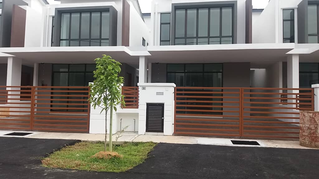 Double Storey Saujana KLIA, Sepang - photo 1