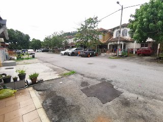 Bandar Puncak Alam, Kuala Selangor - photo 8