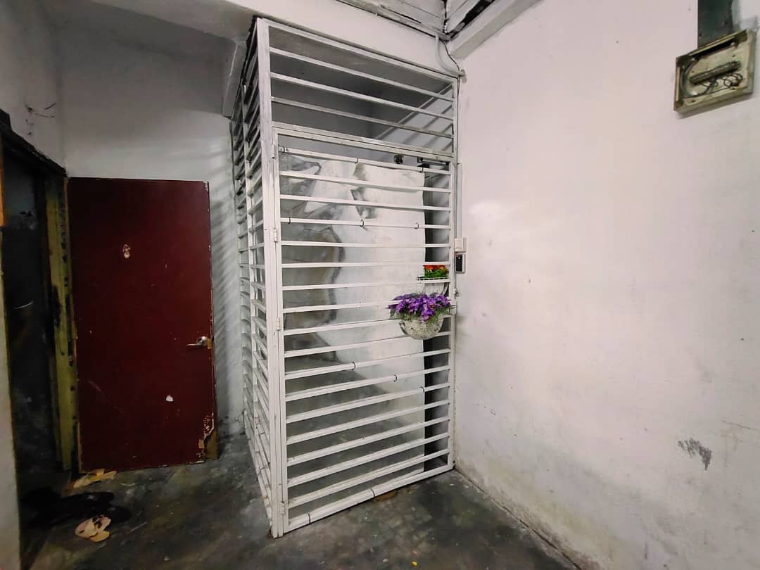 Shop Apartment At Taman Putra Kajang - photo 8