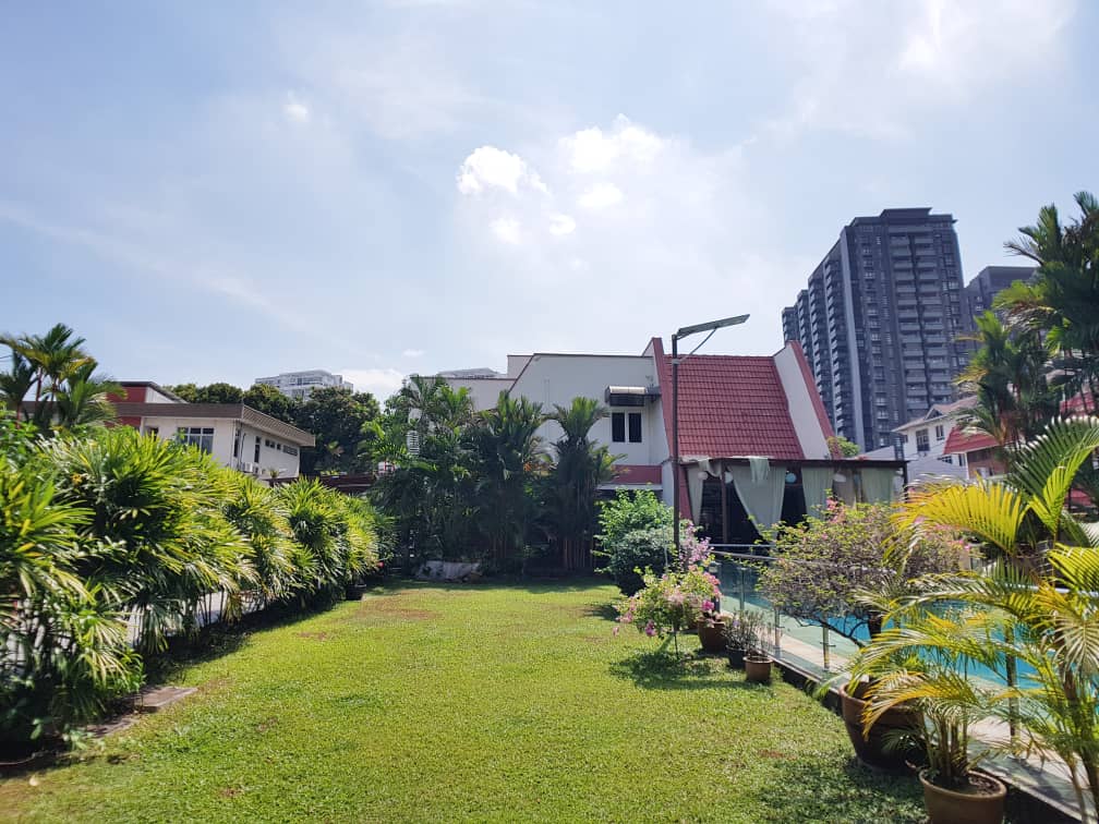 Double Storey Bungalow House, Taman U Thant - photo 1
