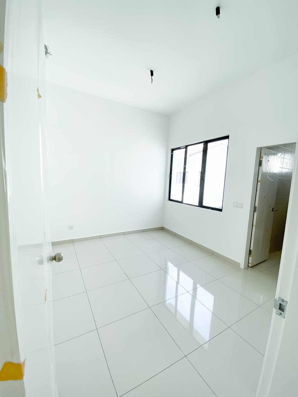 Double Storey Semi-D Cluster Luzento Setia Ecohill