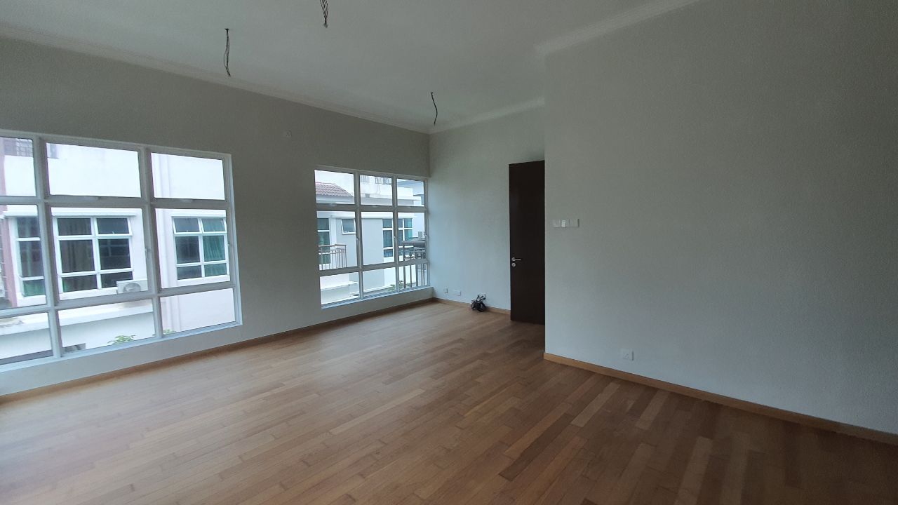 SemiD Avenue 4 Lake Valley, Bandar Tun Hussein Onn - photo 3