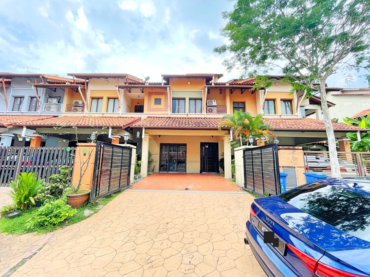 Double Storey Superlink, Tropika 2,Bukit Jelutong
