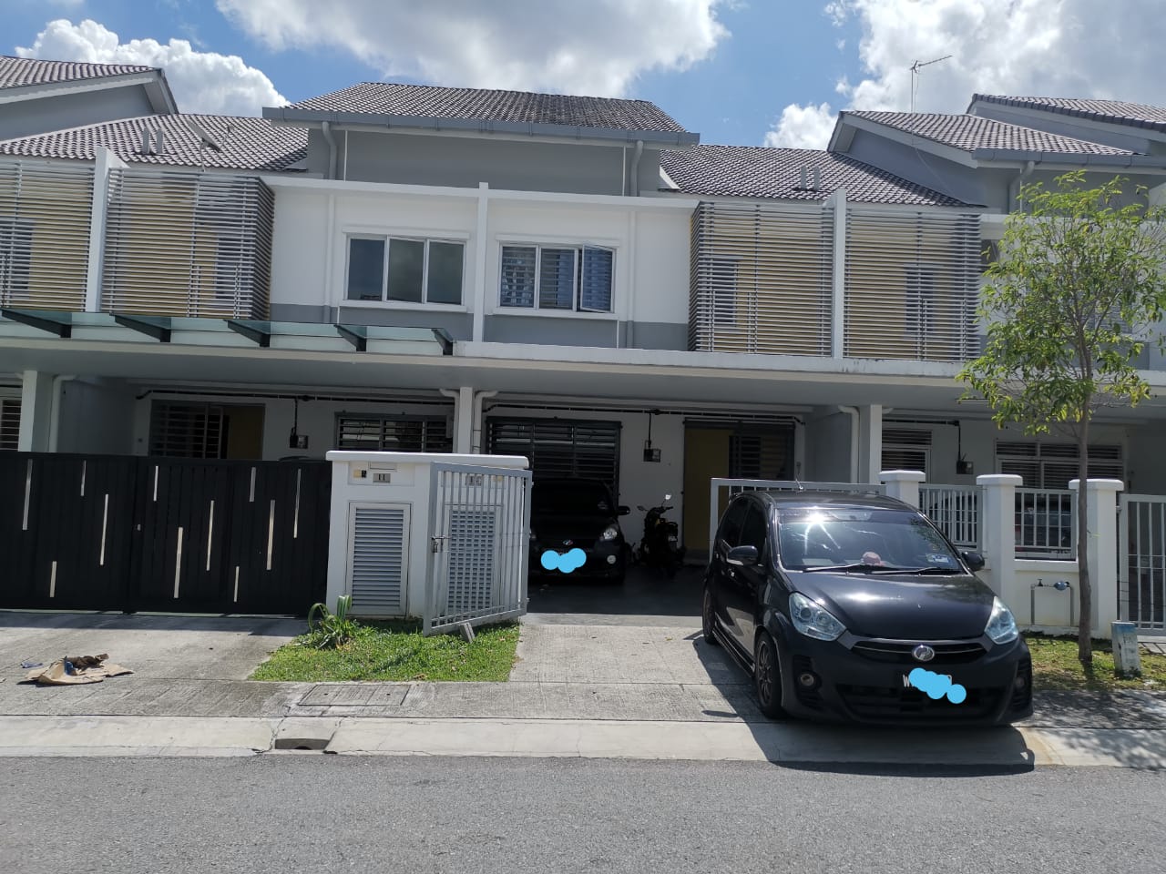 Double Storey House, Greenwoods Salak Perdana