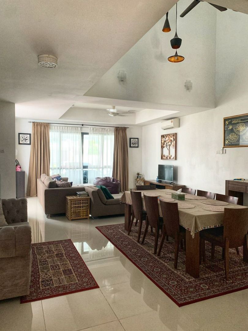3 storey Superlink House Sejati Residence - photo 2