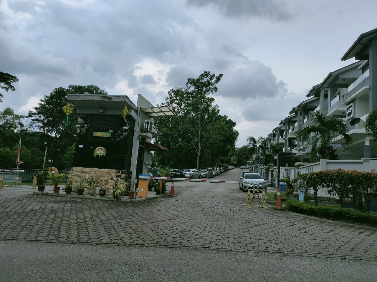 3-Storey Superlink The Peak, Taman Bukit Prima