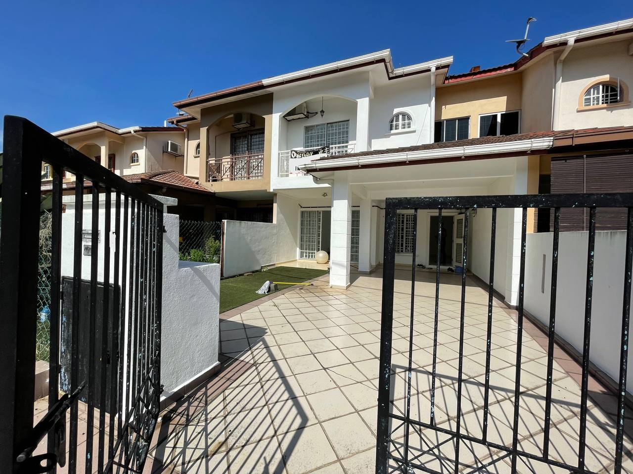 Double Storey House Bandar Kinrara BK 5B, Puchong