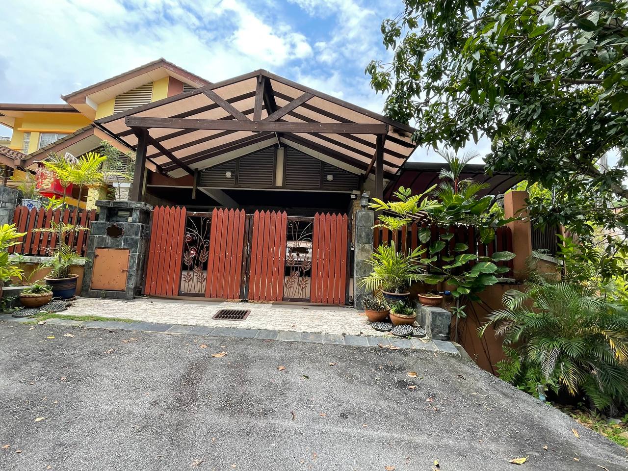 Double Storey Semi-D Taman Seri Damai Kajang