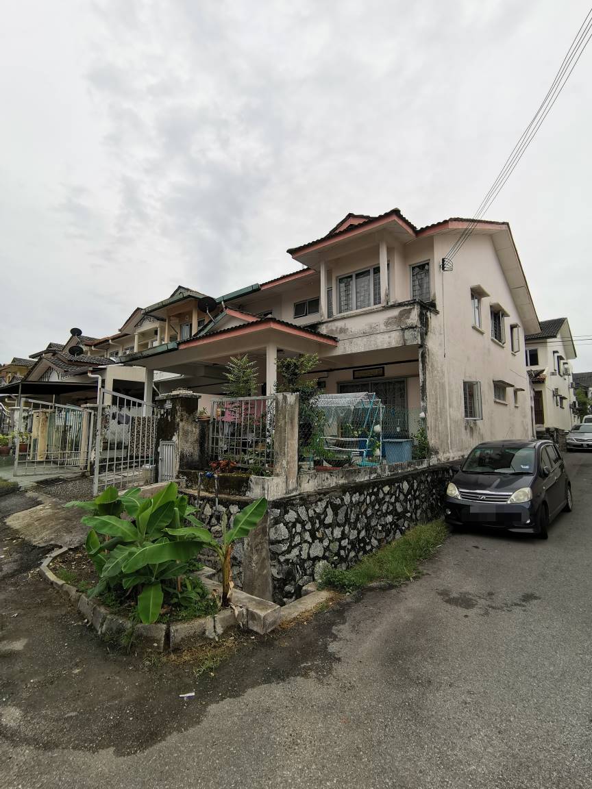 ENDLOT Double Storey Bandar Country Homes Rawang - photo 2
