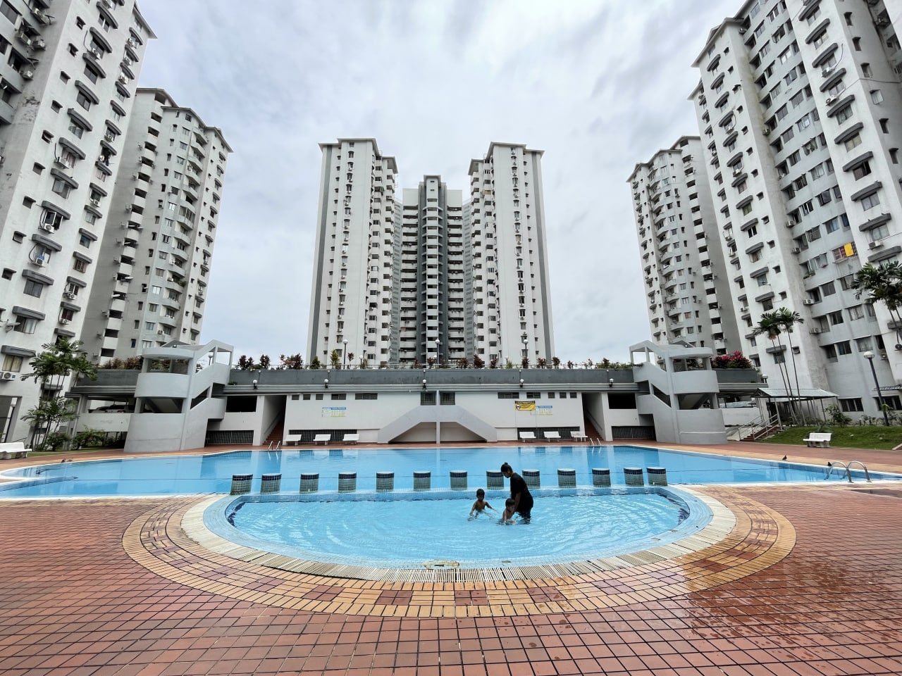 Seri Mas Condominium, Taman Ikhsan, Cheras KL
