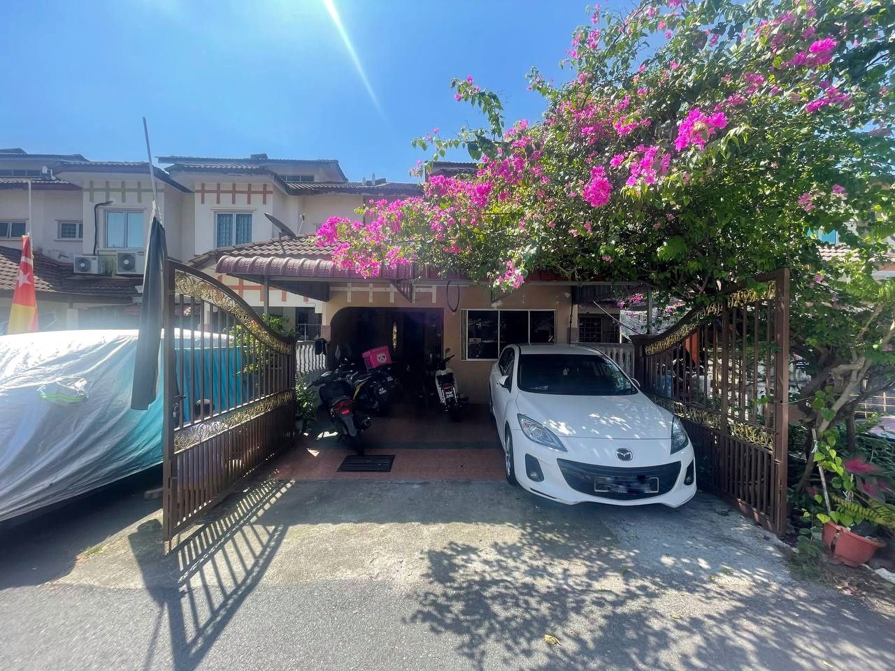 2 Storey Terrace House Seri Pagi Saujana Utama