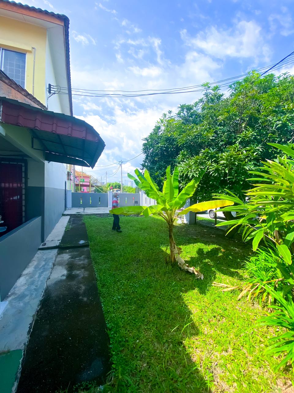 Corner Lot Double Storey Bandar Saujana Putra - photo 2