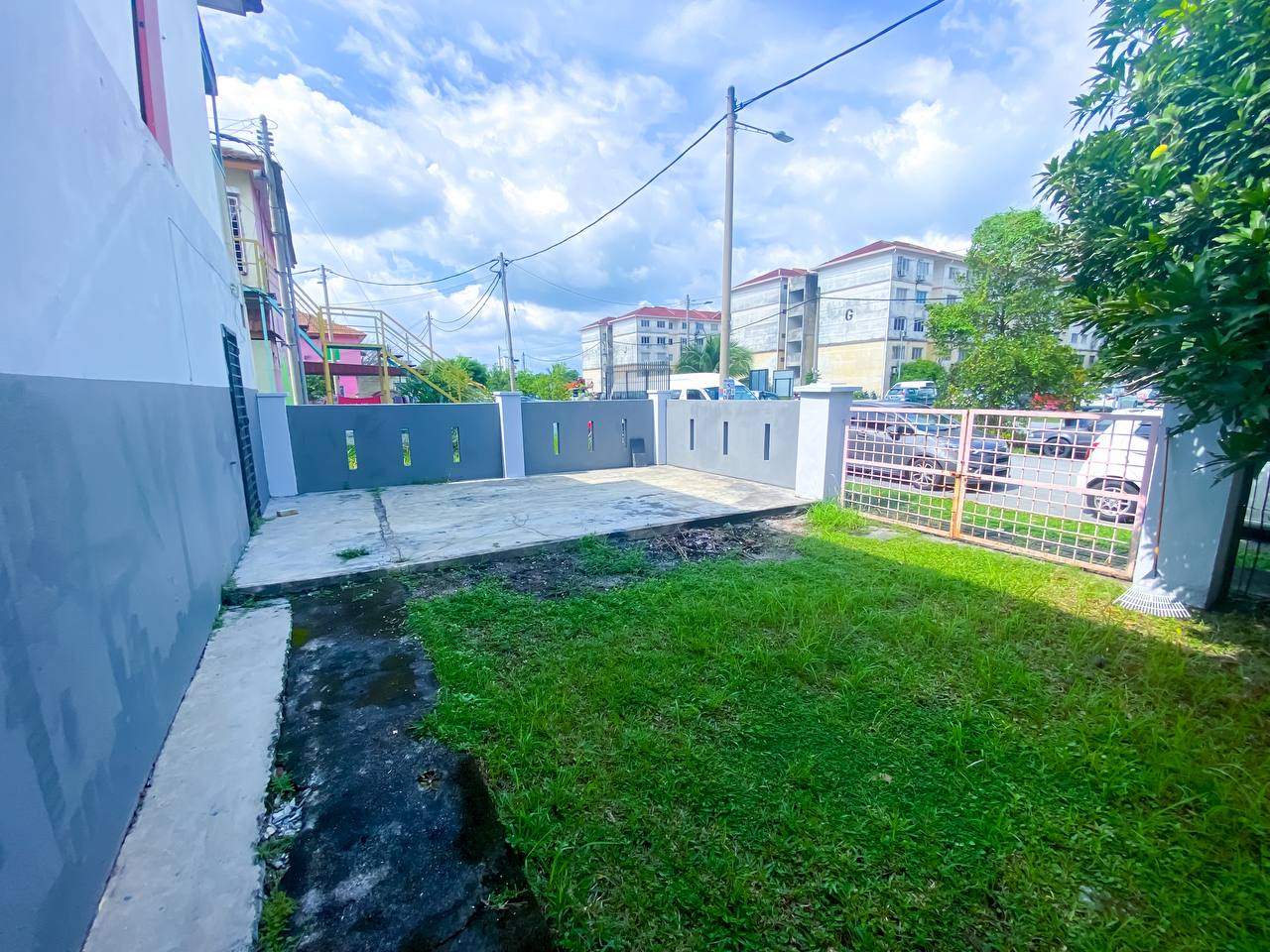 Corner Lot Double Storey Bandar Saujana Putra - photo 3