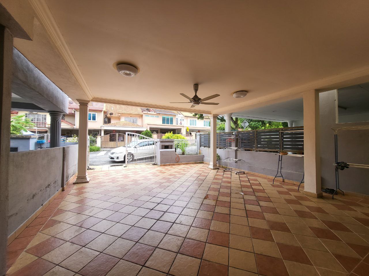 2 Storey Terrace House Alam Damai Cheras KL - photo 3