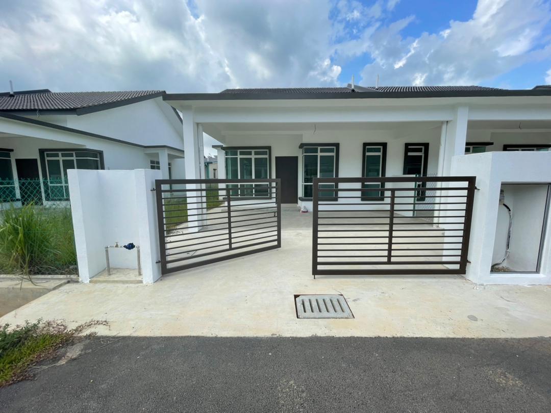 Single Storey Semi D Taman Langat Utama 2 - photo 1