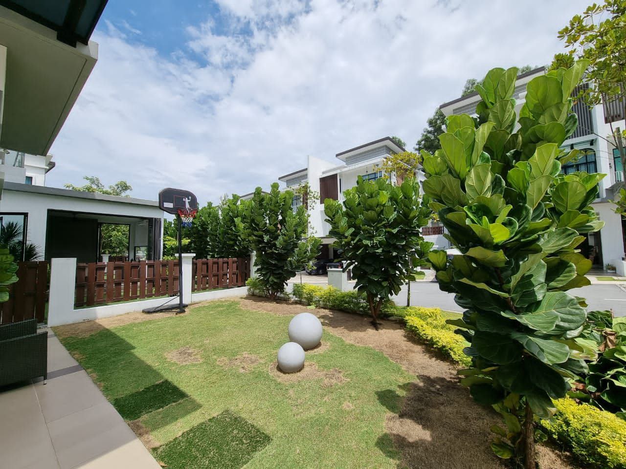 2 Storey Semi D Corner  Verge 32, Taman Melawati
