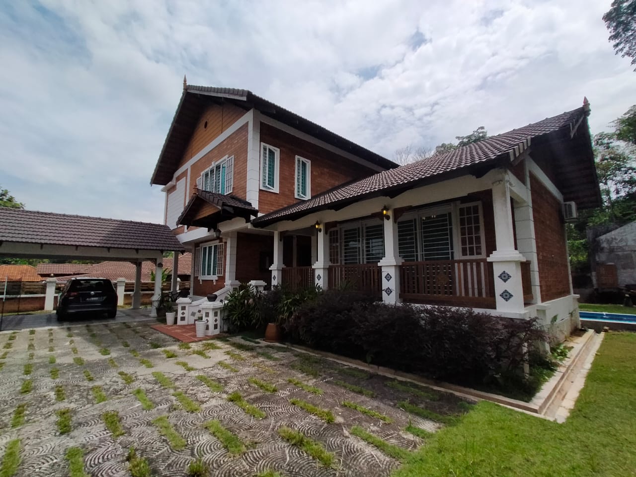 Bungalow House, Pinggiran Rahman Putra Sg Buloh