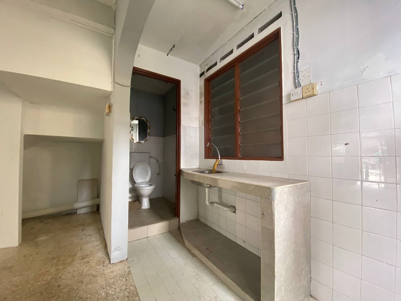 End Lot Terrace Taman Sri Sinar Segambut, KL - photo 5