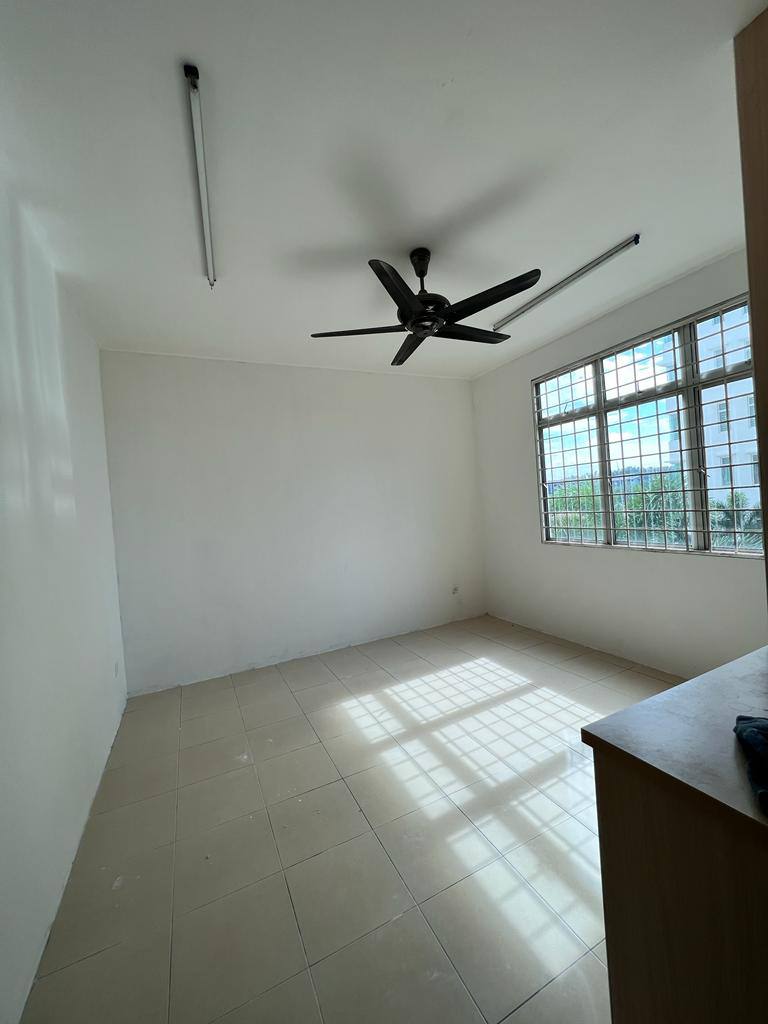 Pangsapuri Anggun, Seksyen 4 Bandar Baru Bangi - photo 7