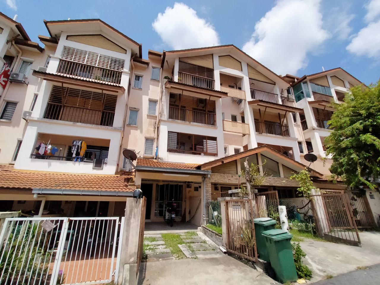 Ground Floor Unit Amansiara Townhouse, Selayang