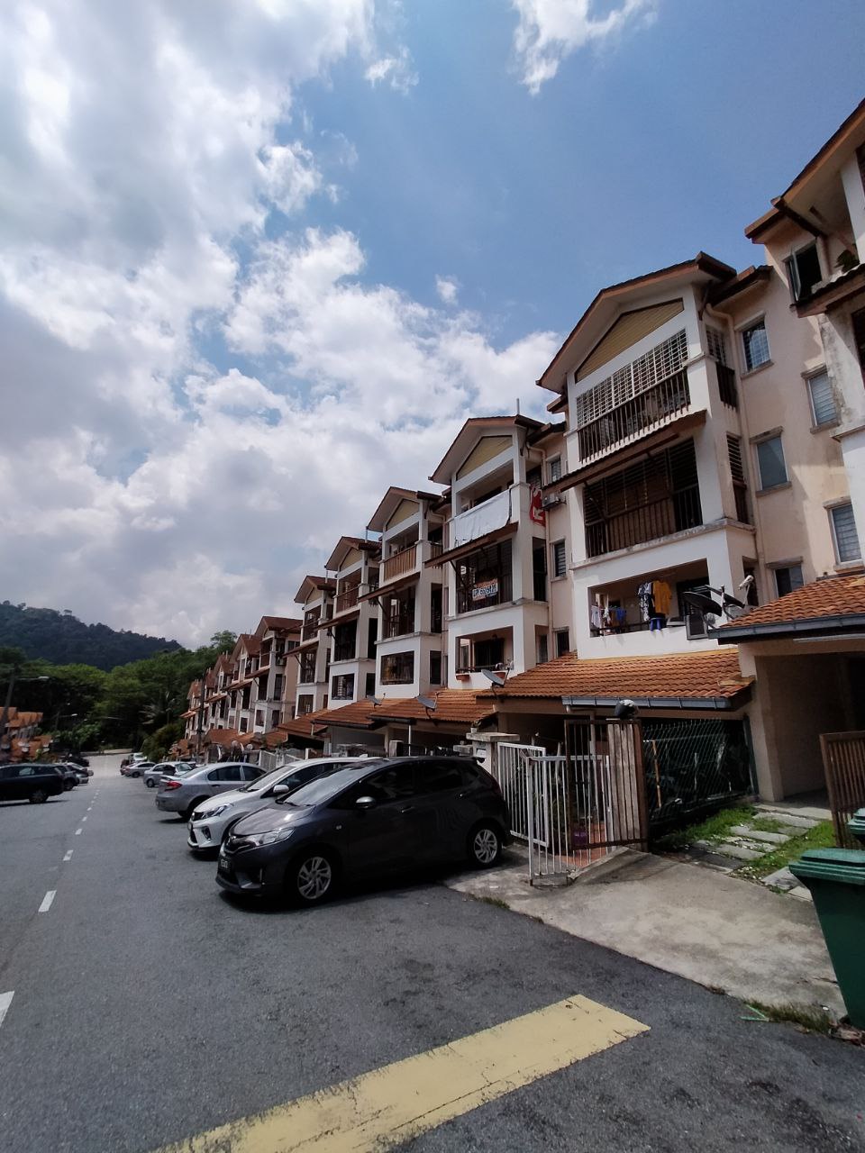 Ground Floor Unit Amansiara Townhouse, Selayang - photo 2