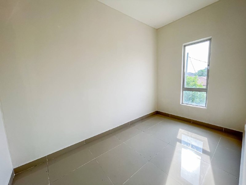Bungalow Bandar Tasik Senangin Mahkota Hill - photo 8