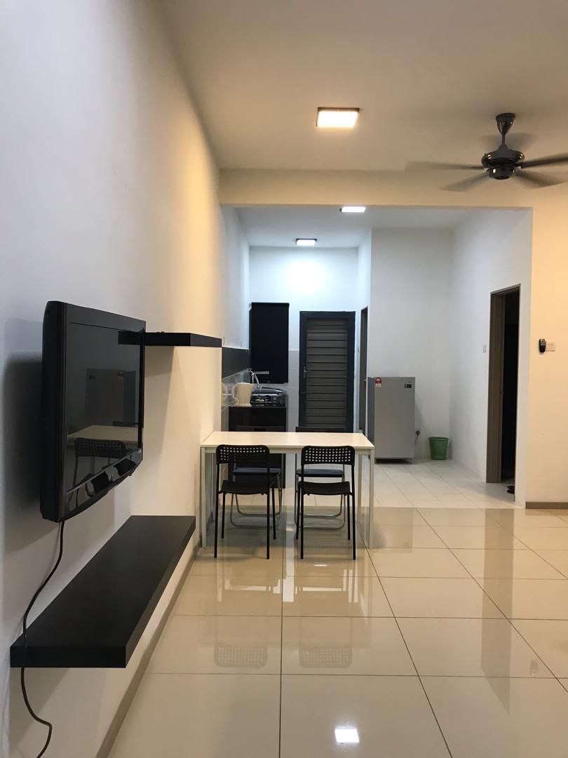 Intermediate Terrace House, Saujana Perdana - photo 3