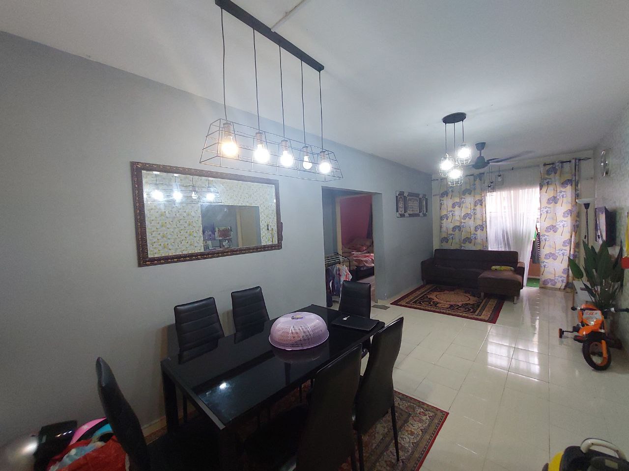 Apartment Laguna Biru Taman Tasik Biru Rawang