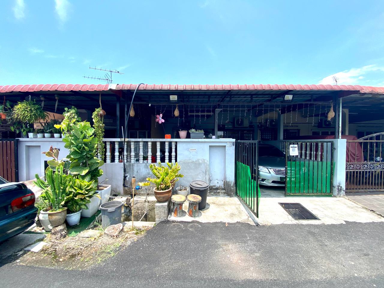Single Storey Terrace House, Taman Telok