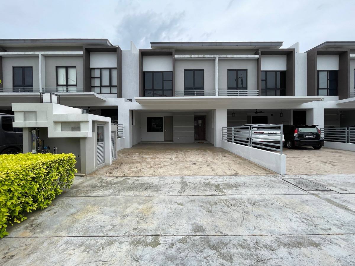 Double Storey Terrace Maple Residence, Cyberjaya