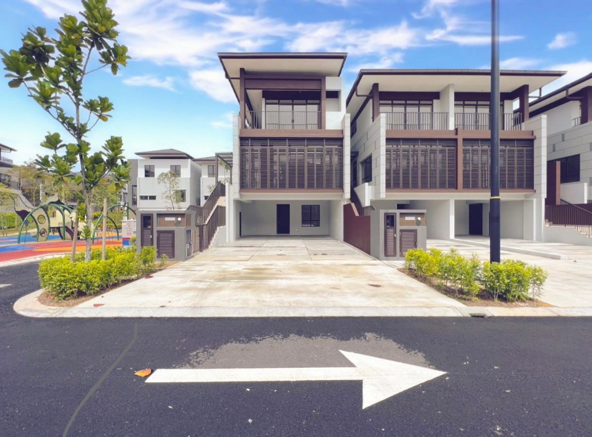 3 Storey Terrace House The Mulia Residences, Cyber