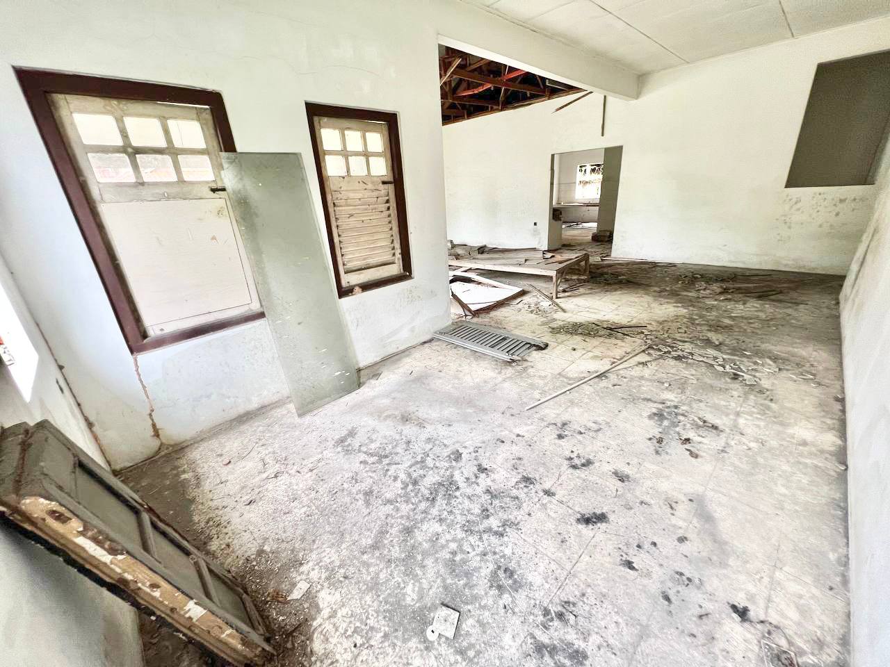 Single Storey Bungalow, Jalan Cecawi - photo 10