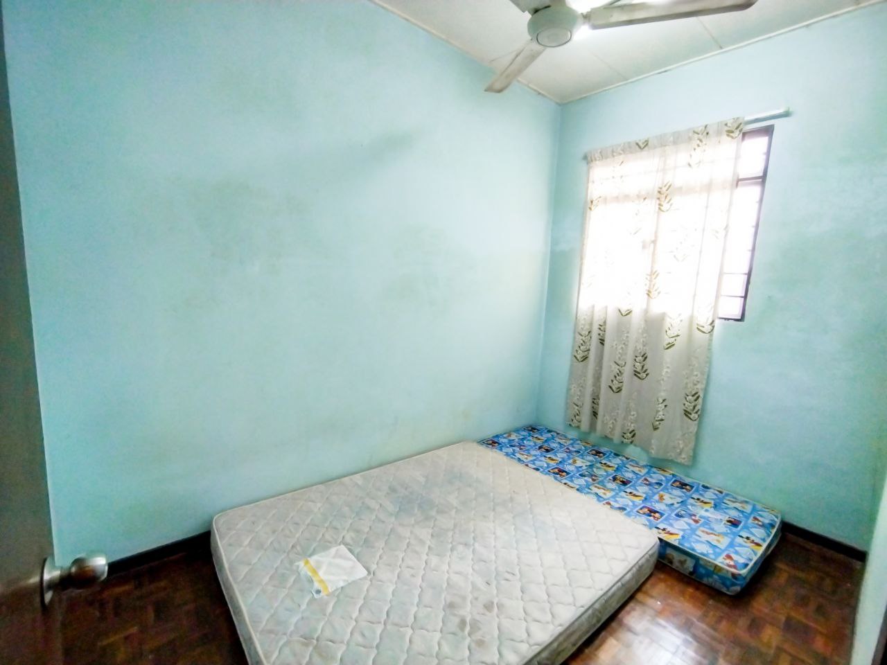 Taman Lestari Putra LEP 4 Seri kembangan - photo 9