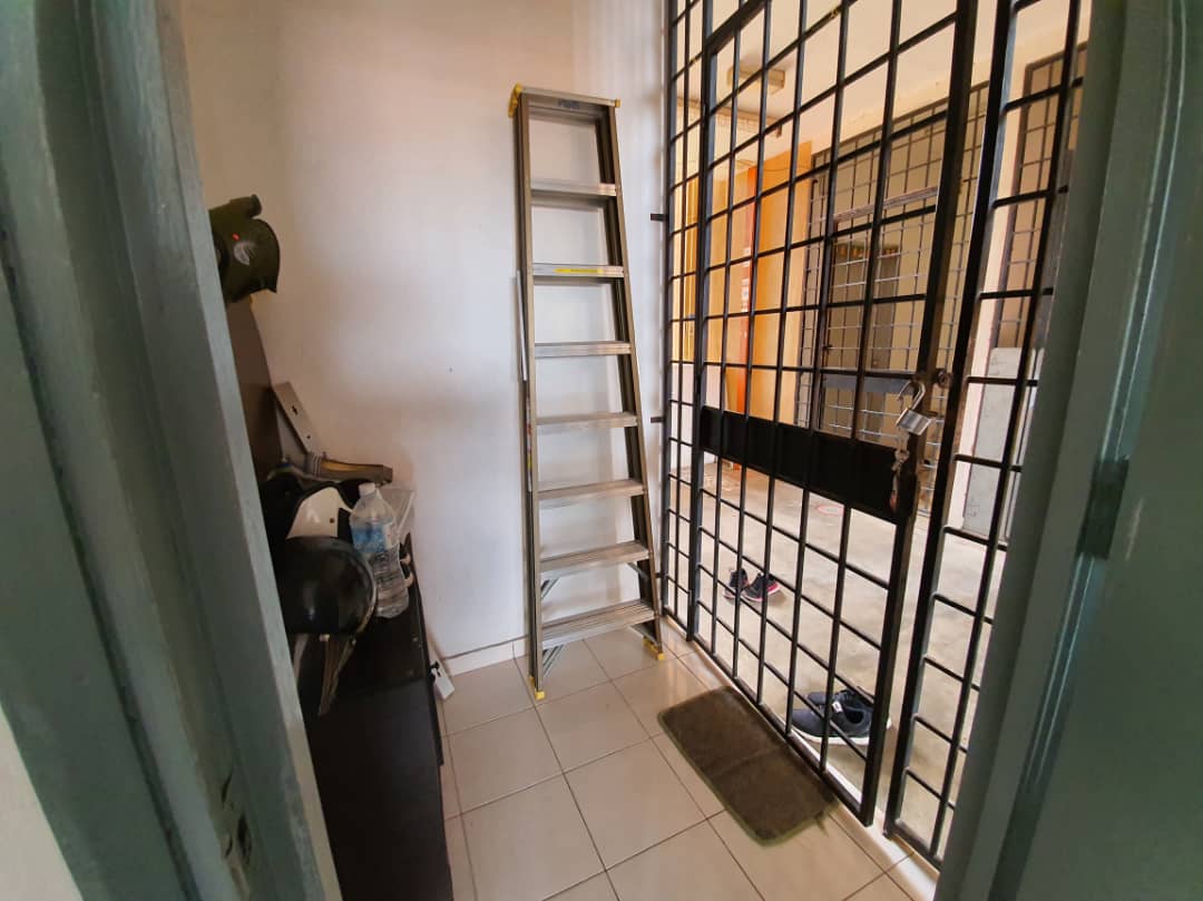 SERI MERANTI APARTMENT PUCHONG for Sale - photo 2