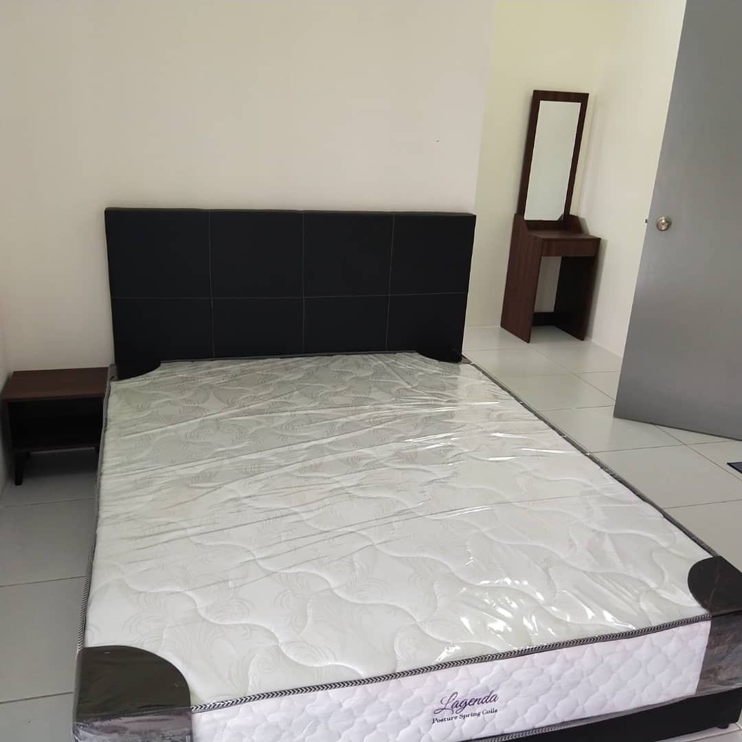 TOWN HOUSE PUNCAK ALAM FOR RENT - photo 11