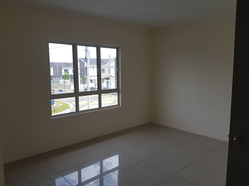 TERRACE LBS ALAM PERDANA PUNCAK ALAM UNTUK DISEWA - photo 5