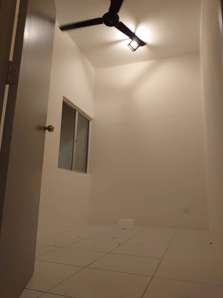 Lbs Simfoni Perdana Townhouse For Rent - photo 2
