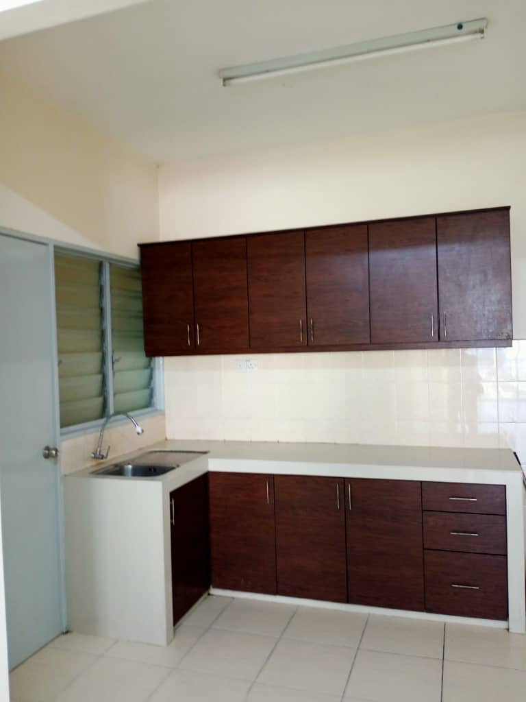 PV 10 Platinum Lake Condominium - photo 2