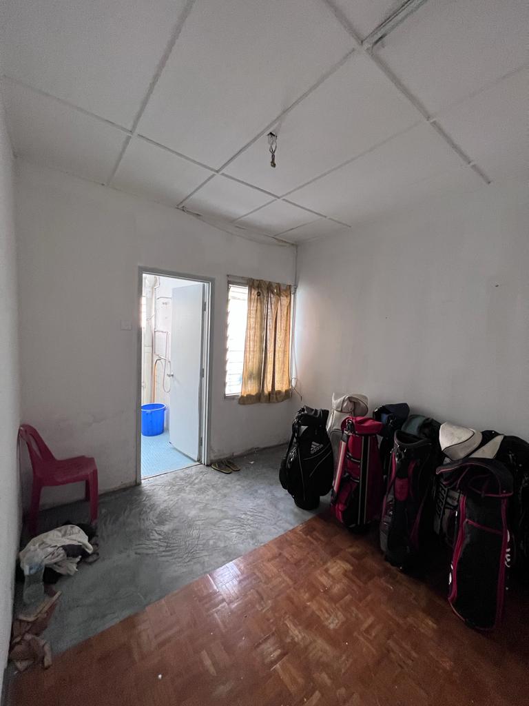 Taman Kelab Ukay - photo 2