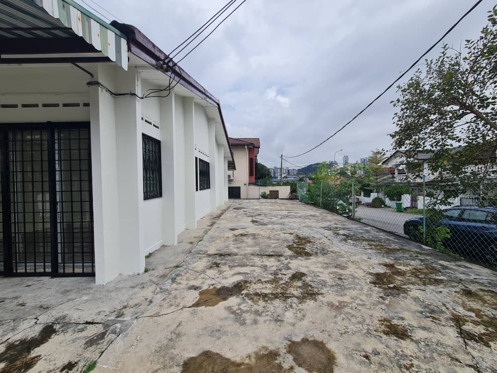 Taman Bunga Raya - photo 7