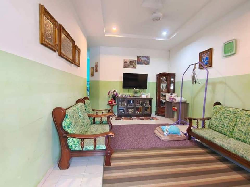 Rumah Teres Setingkat 4 Bilik Untuk Dijual Di Seri Iskandar  - photo 2