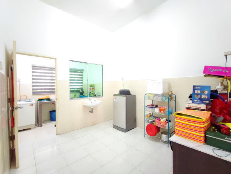 Rumah Teres 2 Tingkat Untuk Dijual di Halaman Meru Impian Ipoh Perak - photo 8
