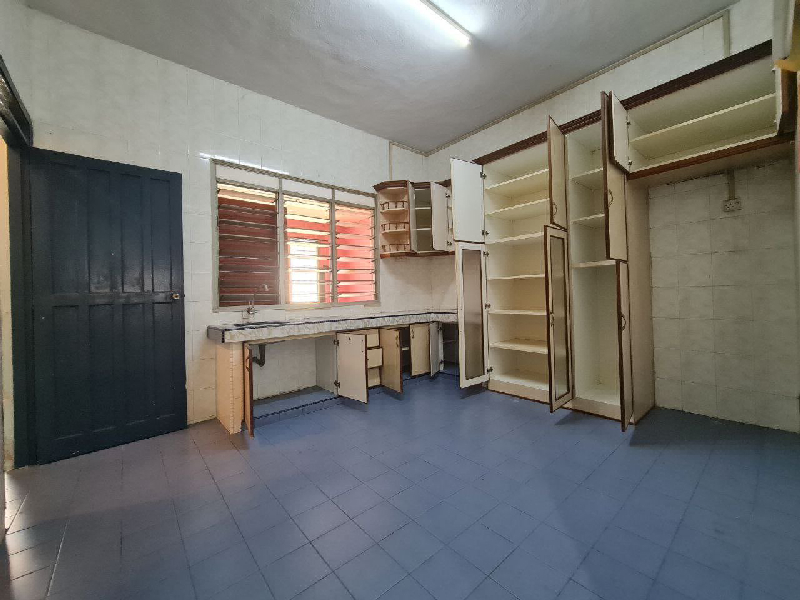  Rumah Teres 2 Tingkat Untuk Dijual  Taman Kledang Emas, Ipoh  - photo 6