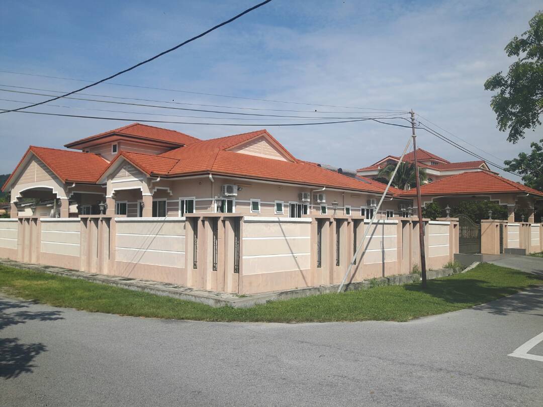Bungalow at Rapat Setia Ampang, Ipoh - photo 4