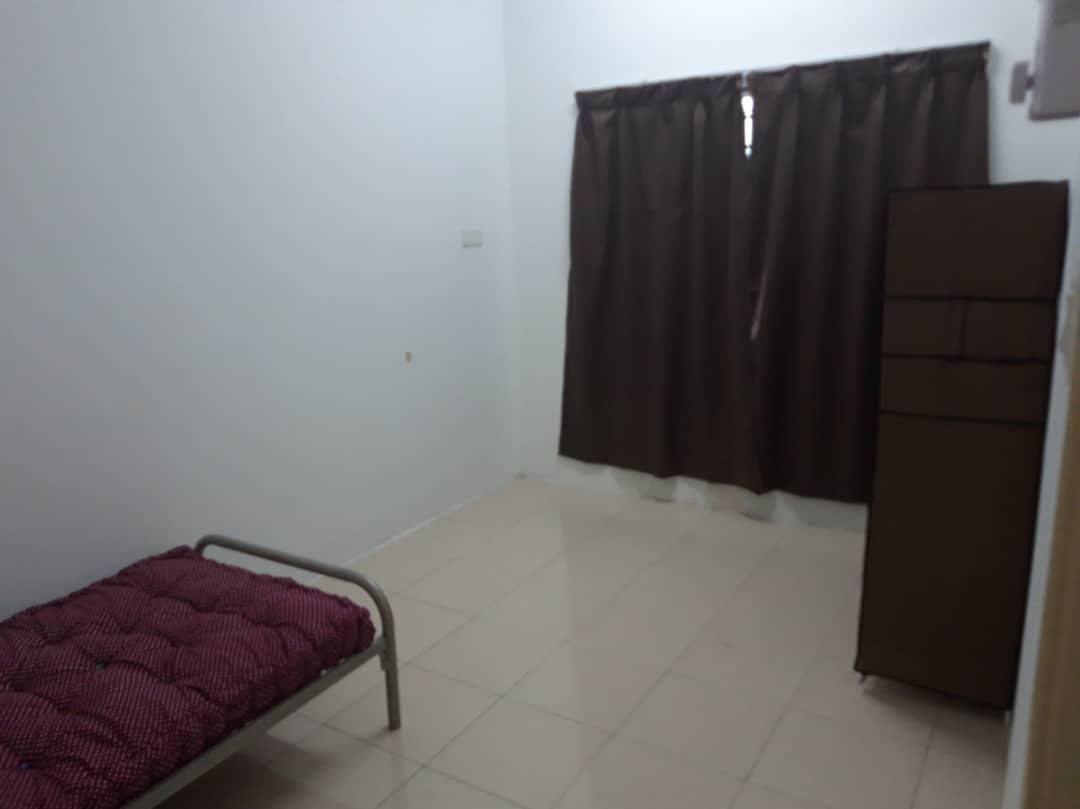 Ground Floor Townhouse at Taman Tronoh Akasia - photo 4