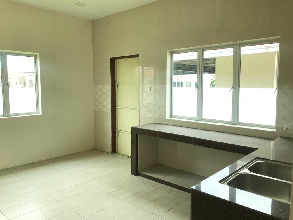 Single Storey Bungalow, Taman Desa Cahaya GOPENG - photo 4
