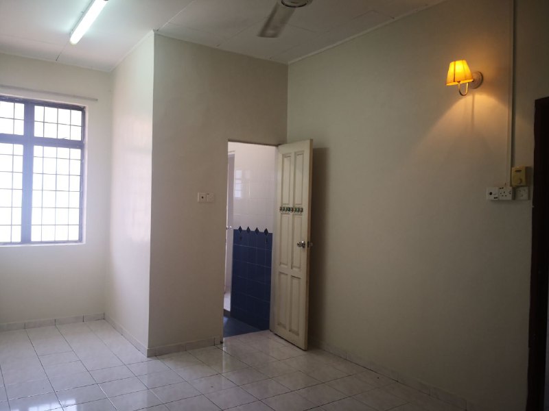 Double Storey Terrace, Pinji Perdana - photo 11