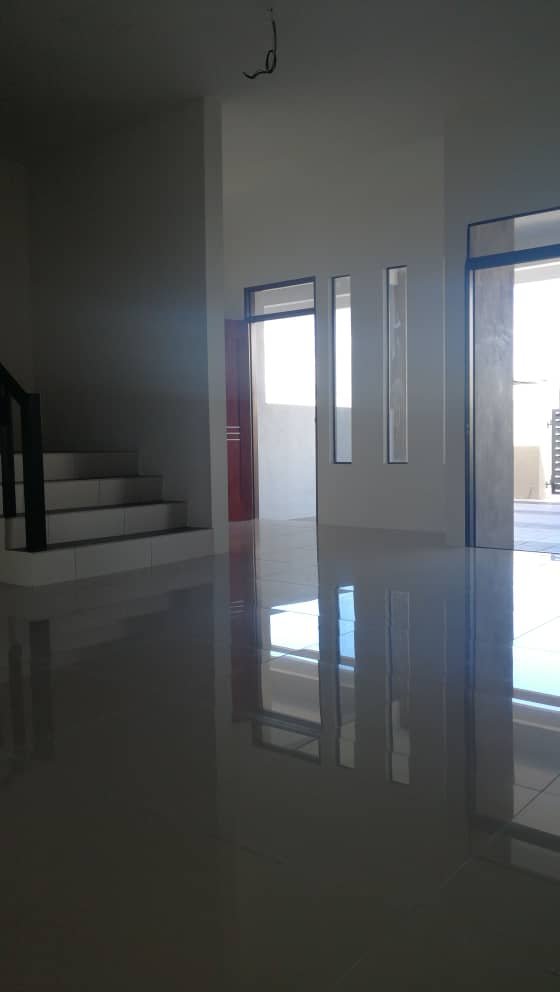 FREEHOLD Completed Unit Phase 1A Taman Harmoni , Ipoh - photo 4
