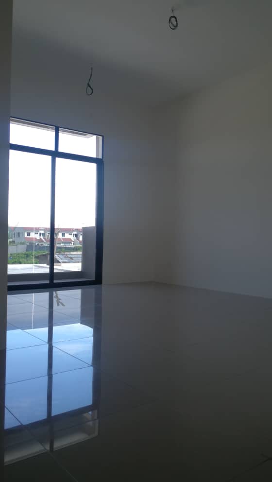 FREEHOLD Completed Unit Phase 1A Taman Harmoni , Ipoh - photo 8
