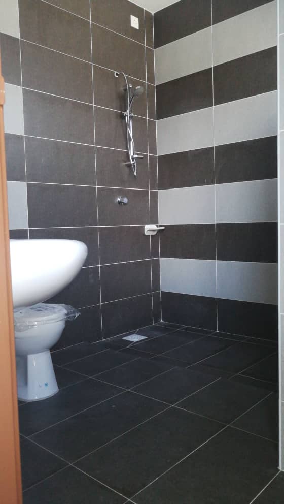 FREEHOLD Completed Unit Phase 1A Taman Harmoni , Ipoh - photo 9